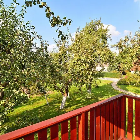Holiday home In The Countryside, Large Garden Noskowo